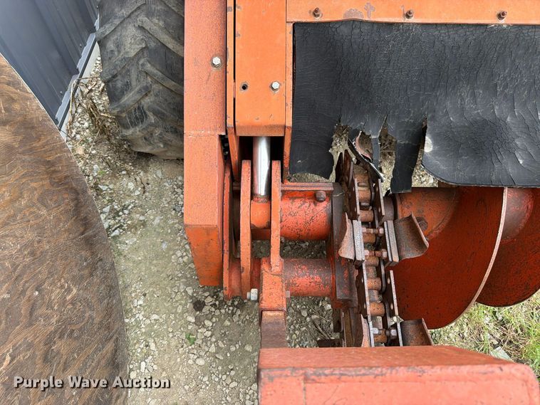image for item EW5188 Ditch Witch R30 trencher
