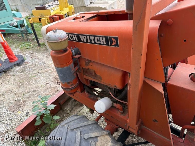 image for item EW5188 Ditch Witch R30 trencher