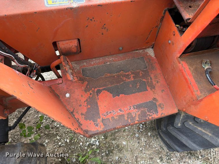 image for item EW5188 Ditch Witch R30 trencher