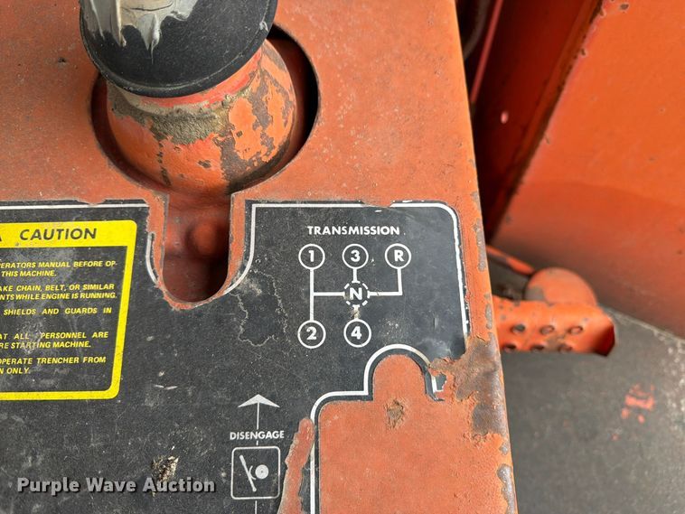 image for item EW5188 Ditch Witch R30 trencher