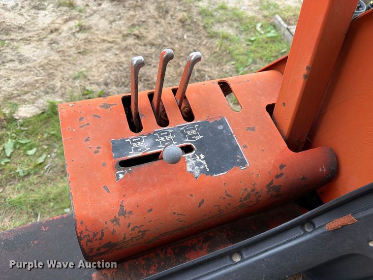 image for item EW5188 Ditch Witch R30 trencher