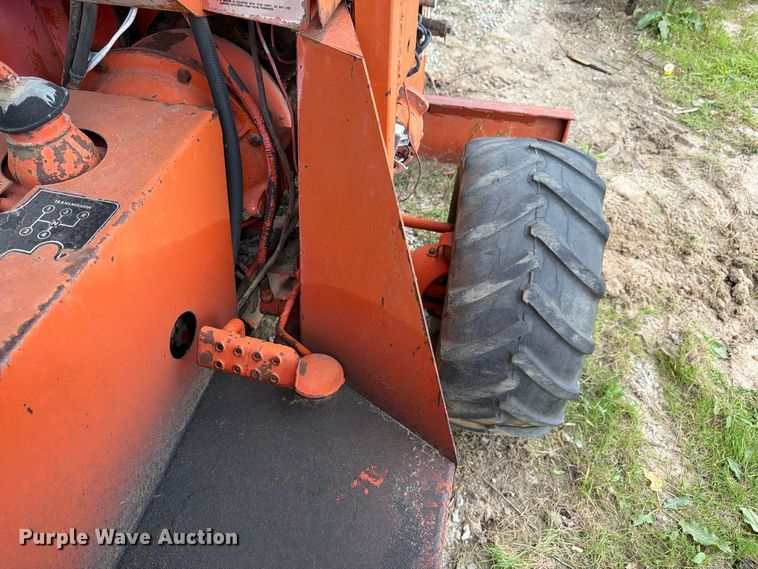 image for item EW5188 Ditch Witch R30 trencher