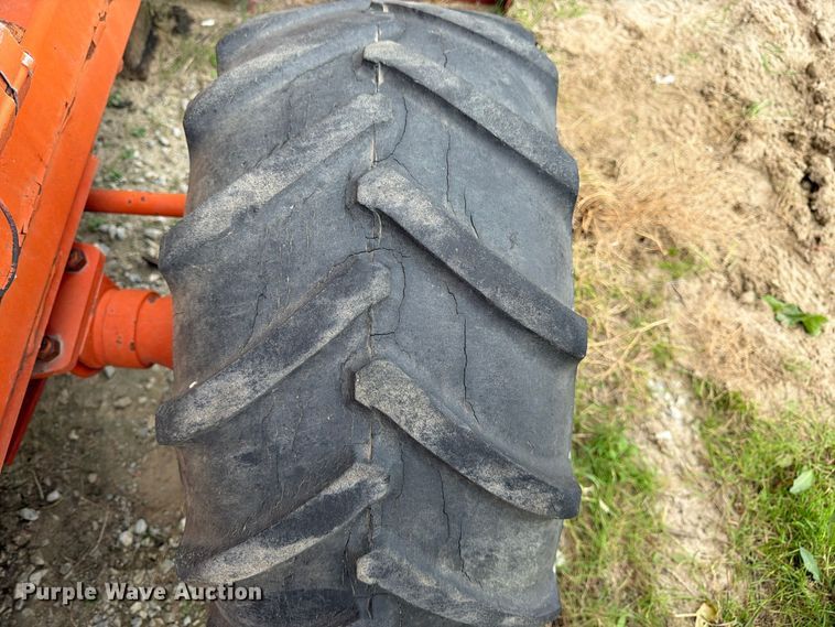 image for item EW5188 Ditch Witch R30 trencher