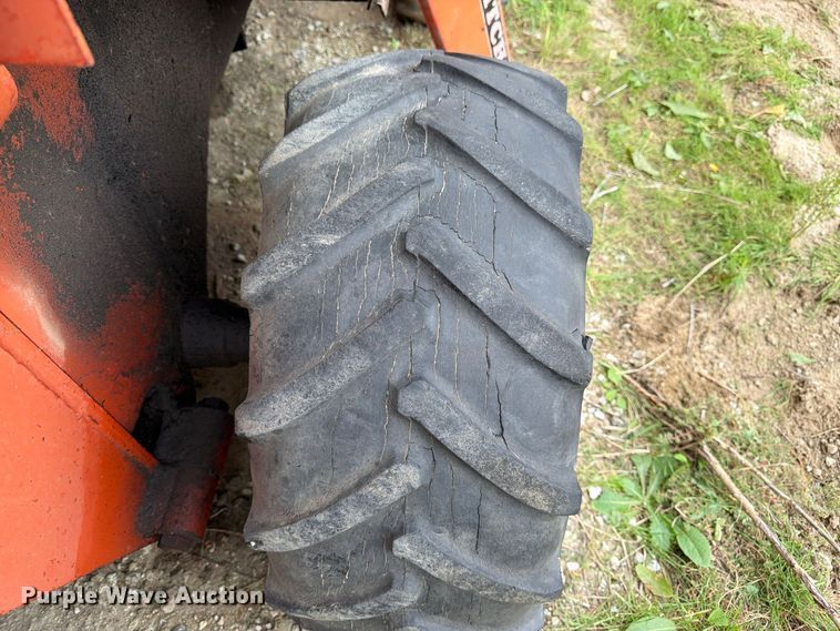 image for item EW5188 Ditch Witch R30 trencher