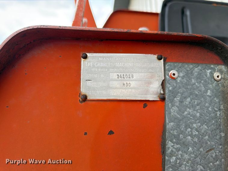 image for item EW5188 Ditch Witch R30 trencher