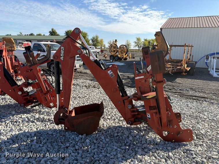 image for item EX4640 2004 Ditch Witch A523 backhoe attachment