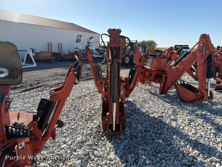 image for item EX4640 2004 Ditch Witch A523 backhoe attachment