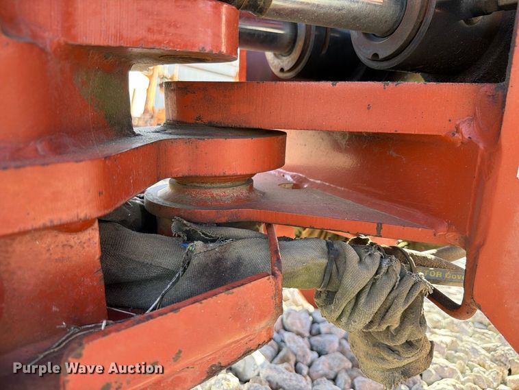 image for item EX4640 2004 Ditch Witch A523 backhoe attachment