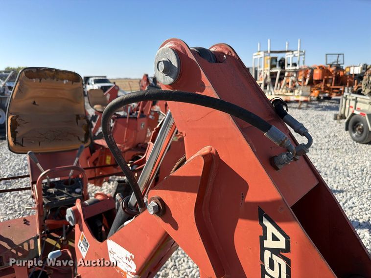 image for item EX4640 2004 Ditch Witch A523 backhoe attachment