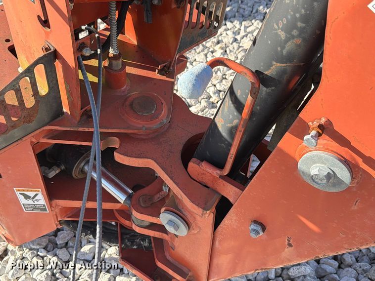 image for item EX4640 2004 Ditch Witch A523 backhoe attachment