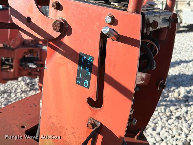 image for item EX4640 2004 Ditch Witch A523 backhoe attachment