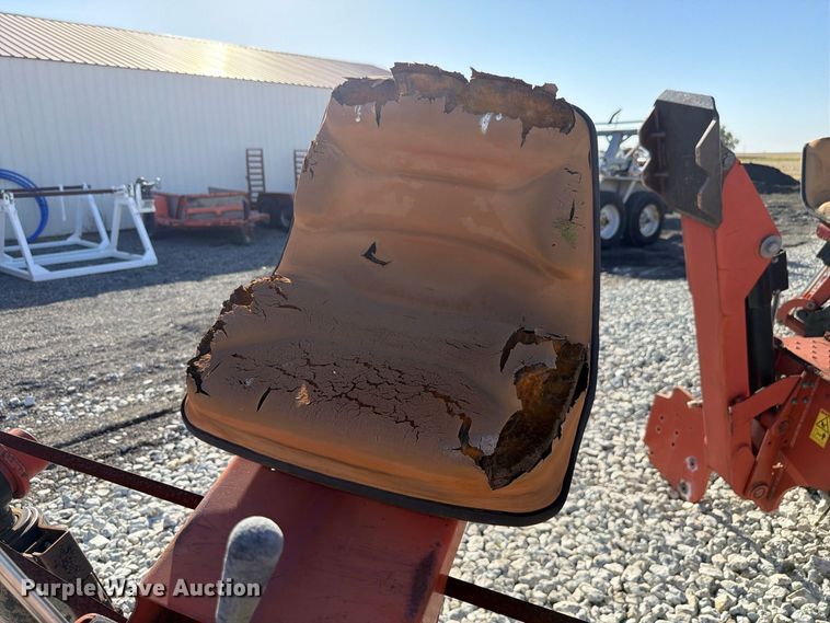 image for item EX4640 2004 Ditch Witch A523 backhoe attachment