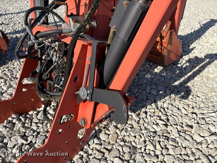 image for item EX4641 2013 Ditch Witch A523 backhoe attachment