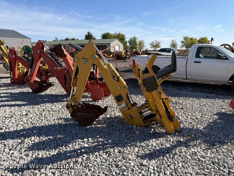 image for item EX4643 2018 Vermeer B550 backhoe attachment