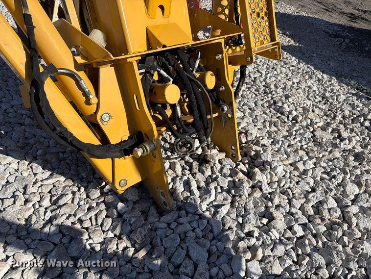 image for item EX4643 2018 Vermeer B550 backhoe attachment