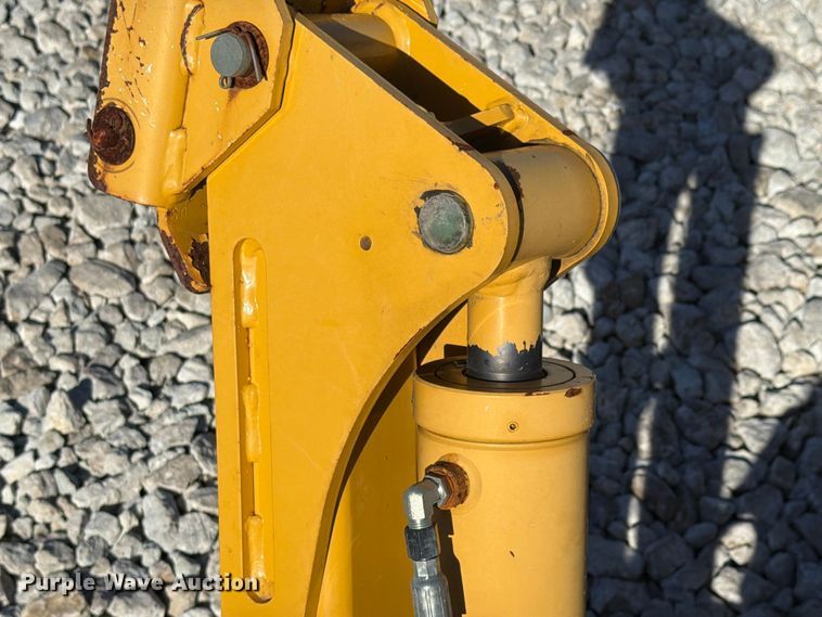 image for item EX4643 2018 Vermeer B550 backhoe attachment