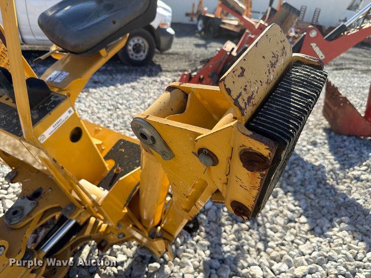 image for item EX4643 2018 Vermeer B550 backhoe attachment