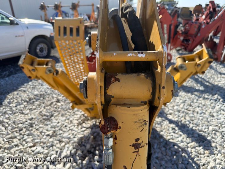 image for item EX4643 2018 Vermeer B550 backhoe attachment