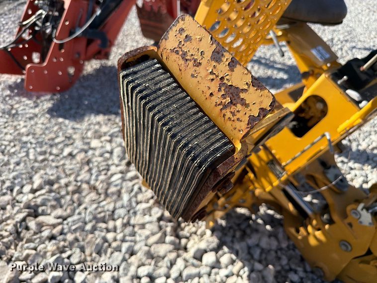 image for item EX4643 2018 Vermeer B550 backhoe attachment