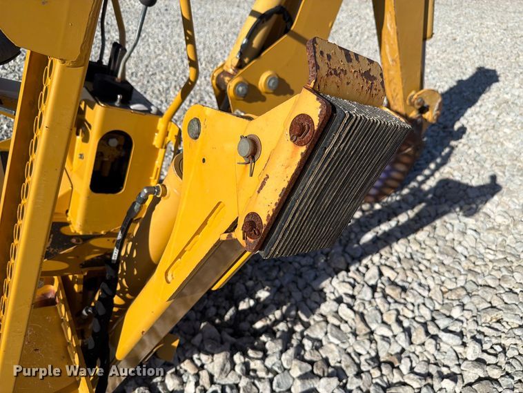 image for item EX4643 2018 Vermeer B550 backhoe attachment
