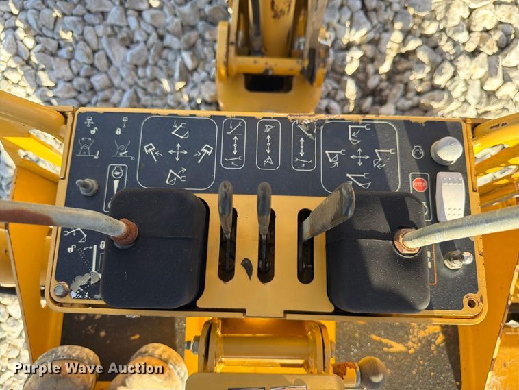 image for item EX4643 2018 Vermeer B550 backhoe attachment