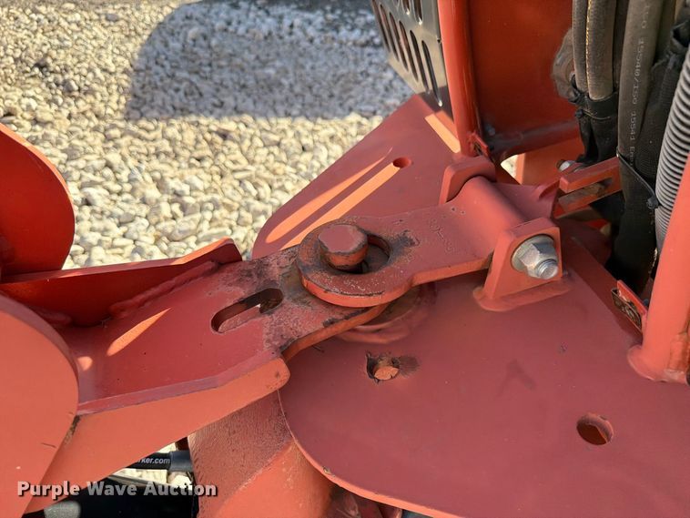 image for item EX4644 2018 Ditch Witch BH120 backhoe attachment