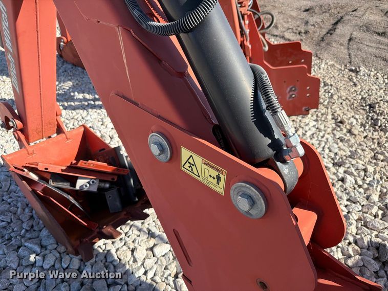 image for item EX4644 2018 Ditch Witch BH120 backhoe attachment