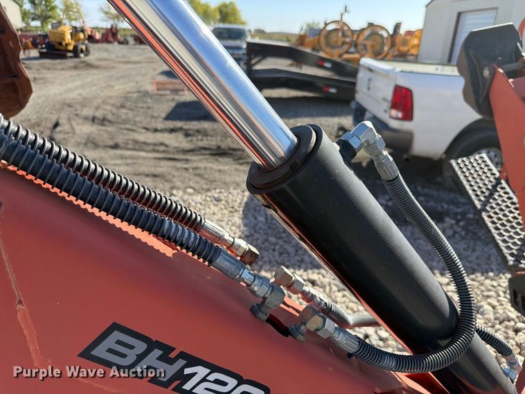image for item EX4644 2018 Ditch Witch BH120 backhoe attachment