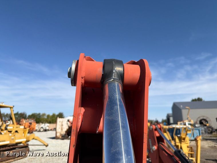 image for item EX4644 2018 Ditch Witch BH120 backhoe attachment
