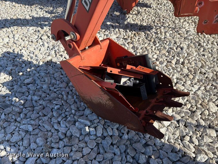 image for item EX4644 2018 Ditch Witch BH120 backhoe attachment