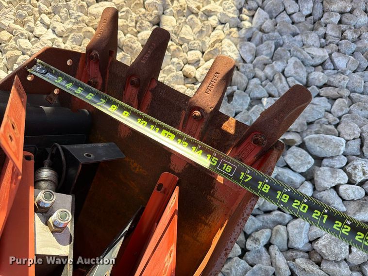 image for item EX4644 2018 Ditch Witch BH120 backhoe attachment