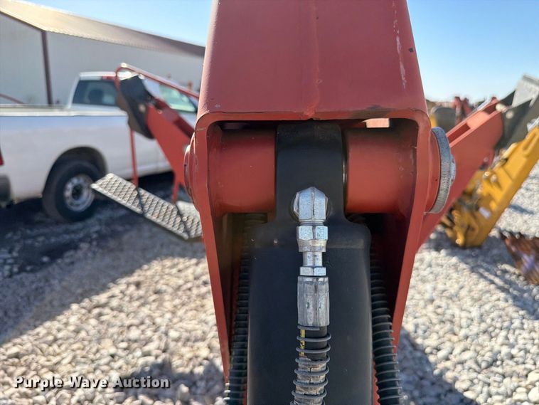 image for item EX4644 2018 Ditch Witch BH120 backhoe attachment