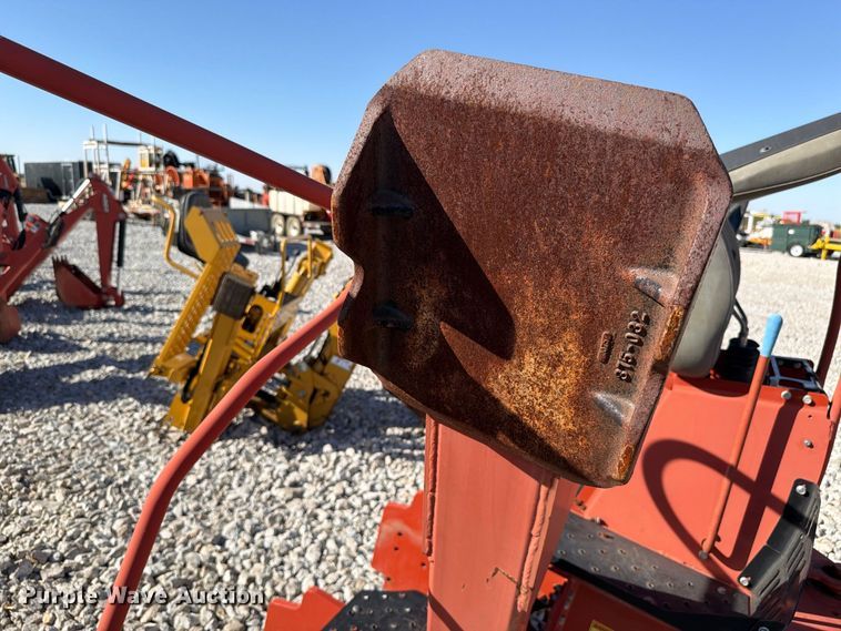 image for item EX4644 2018 Ditch Witch BH120 backhoe attachment