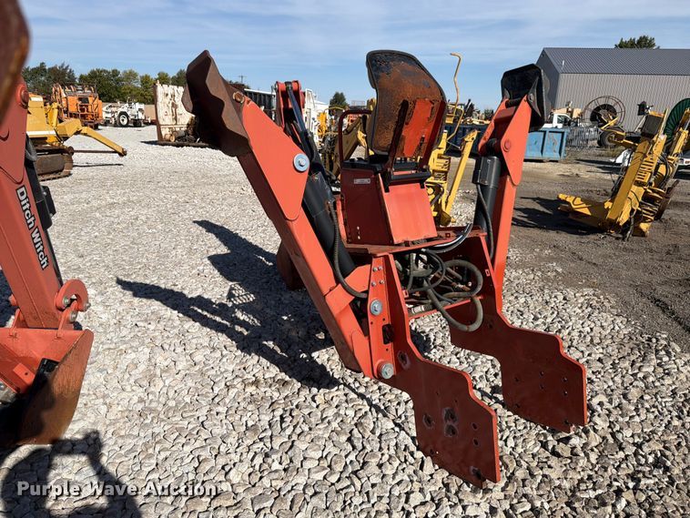image for item EX4645 2015 Ditch Witch A920 backhoe attachment