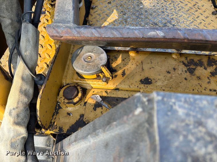 image for item EX4673 1997 ASV MD70 tracked skid steer loader