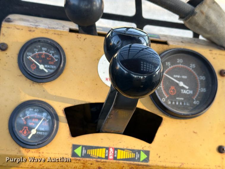 image for item EX4673 1997 ASV MD70 tracked skid steer loader