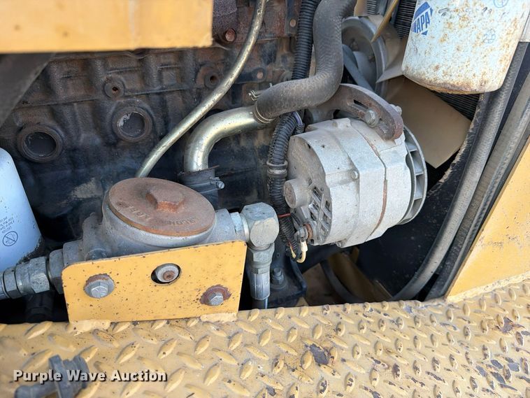 image for item EX4673 1997 ASV MD70 tracked skid steer loader