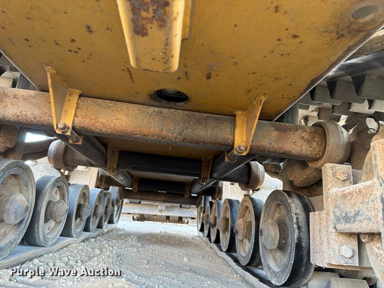 image for item EX4673 1997 ASV MD70 tracked skid steer loader