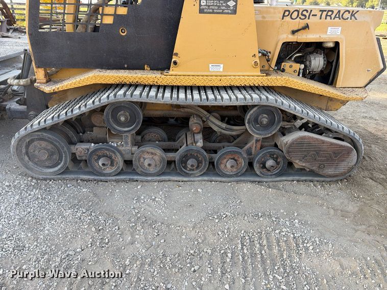 image for item EX4673 1997 ASV MD70 tracked skid steer loader