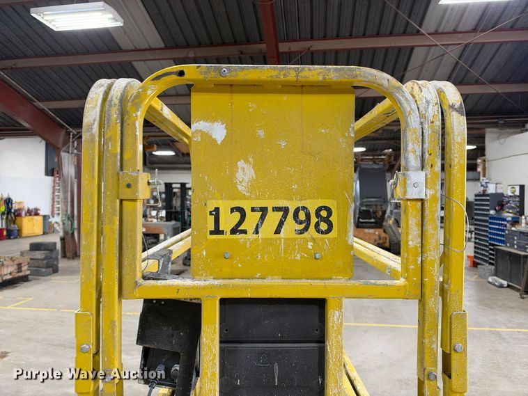 image for item FC0466 2022 GMG 1530ED Scissor lift