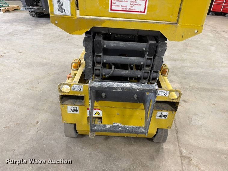 image for item FC0466 2022 GMG 1530ED Scissor lift