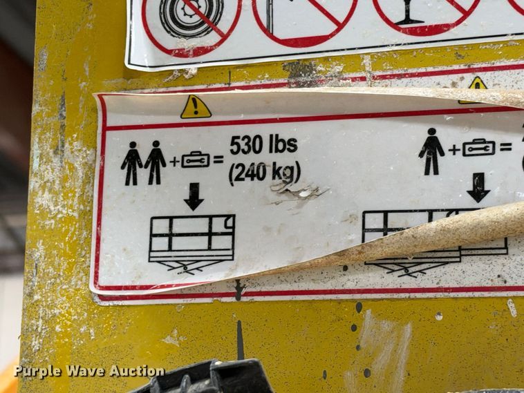 image for item FC0466 2022 GMG 1530ED Scissor lift