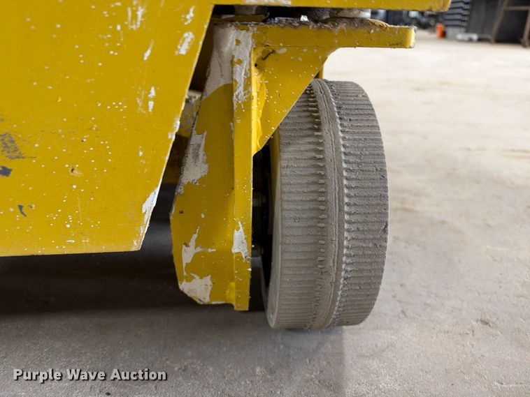 image for item FC0466 2022 GMG 1530ED Scissor lift
