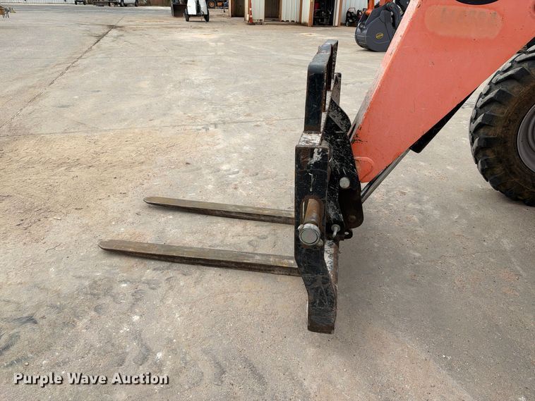 image for item FC0467 2014 Skytrak 6042 telehandler