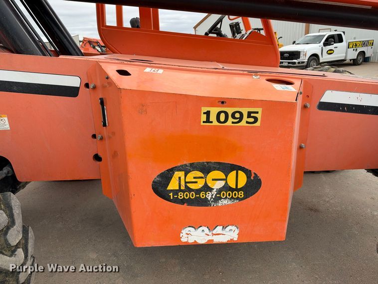 image for item FC0467 2014 Skytrak 6042 telehandler