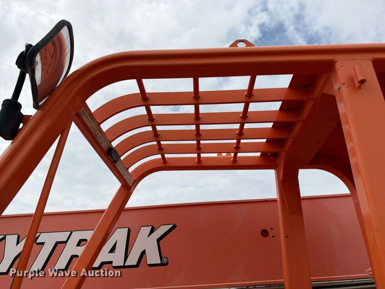 image for item FC0467 2014 Skytrak 6042 telehandler