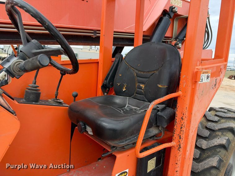 image for item FC0467 2014 Skytrak 6042 telehandler