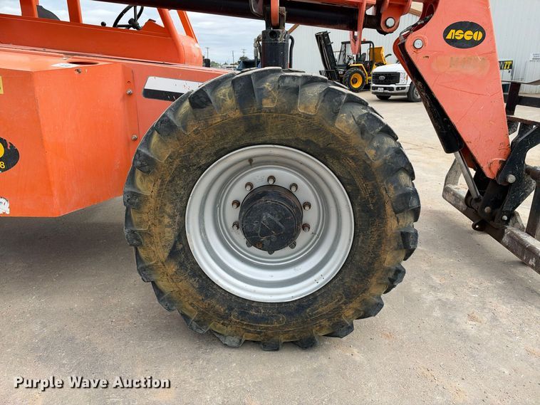 image for item FC0467 2014 Skytrak 6042 telehandler