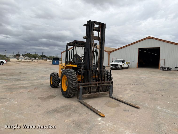 image for item FC0468 JCB 940 forklift