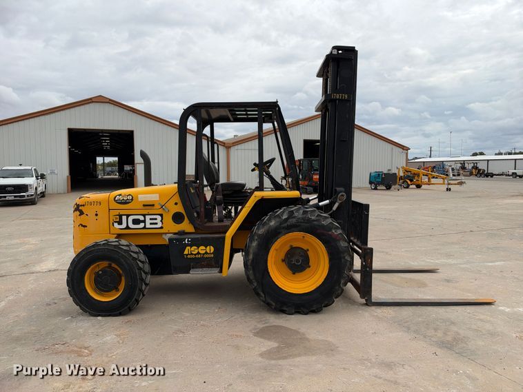 image for item FC0468 JCB 940 forklift